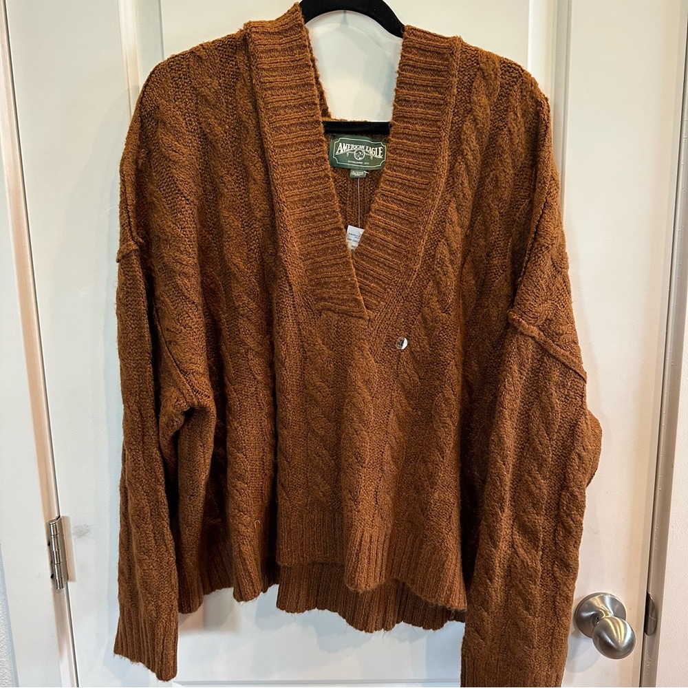 American Eagle Sweater